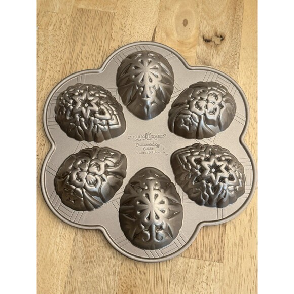 NWOT Nordic Ware Ornamental Egg Cakelet Baking Pan Aluminum Easter Holiday - Picture 1 of 2